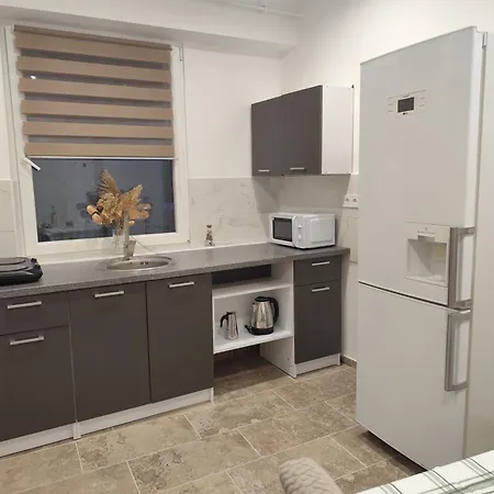 Némó Apartamento Eger